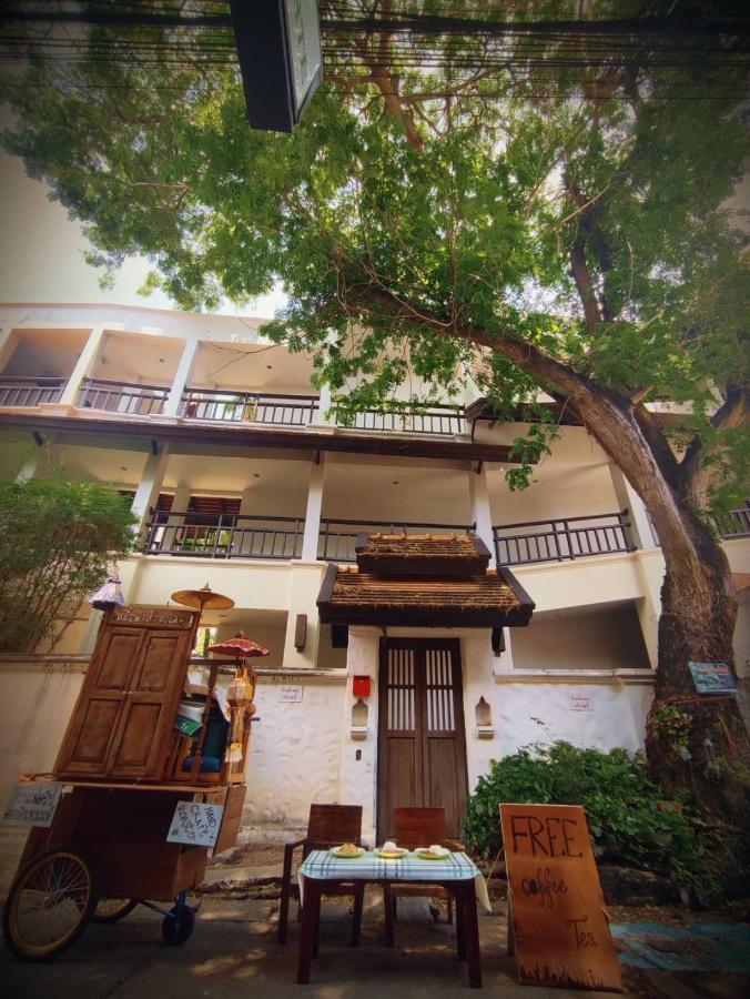 La Maison Verte Hostel Чиангмай Экстерьер фото