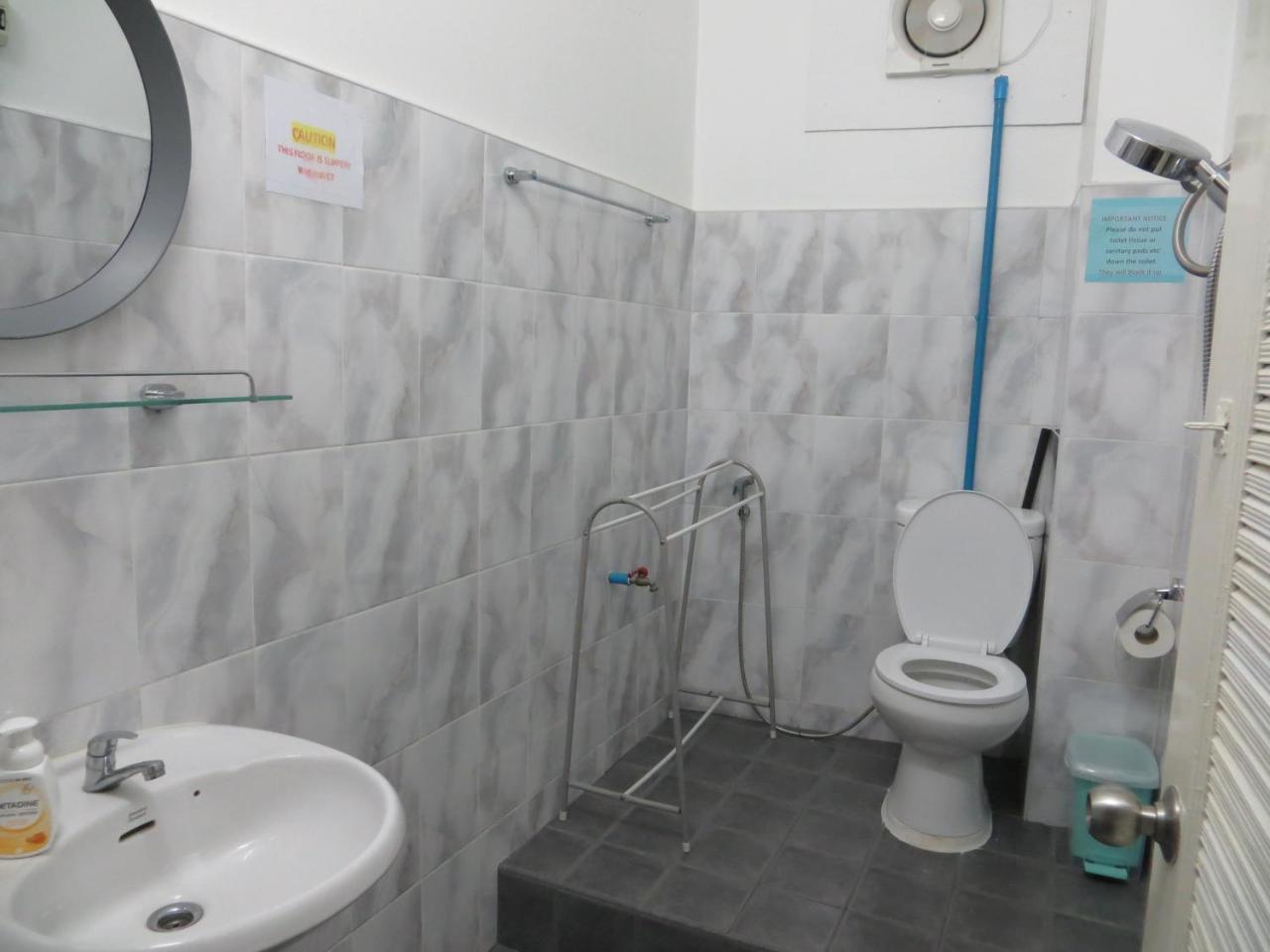 La Maison Verte Hostel Чиангмай Экстерьер фото